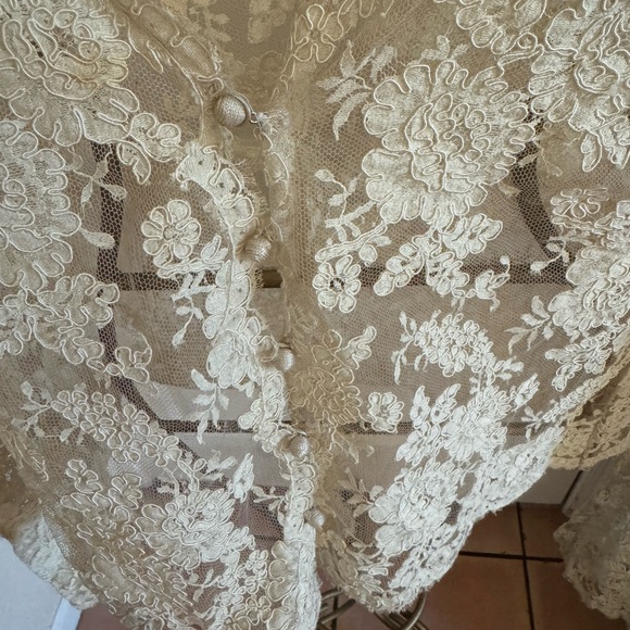 Valentino Soft White Lace Top - Picture 2 of 10